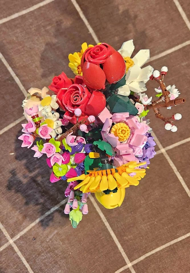 Lego Flower Bouquet