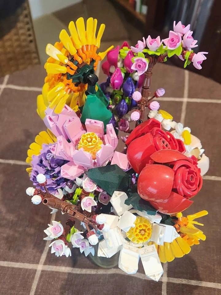 Lego Flower Bouquet - photo 3
