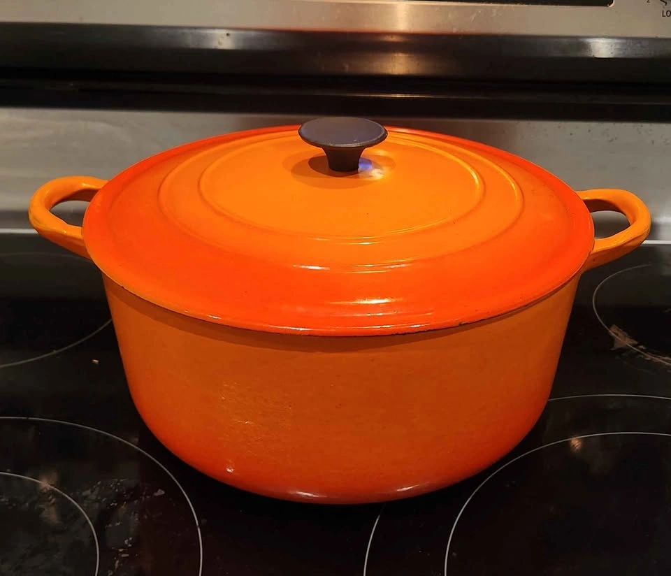 Vintage Le Crueset Dutch Oven - photo 2