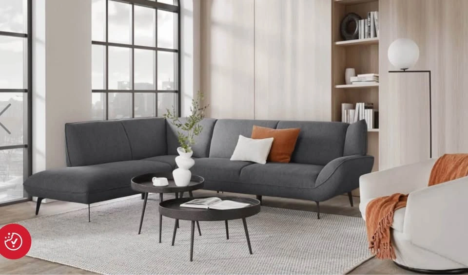Structube Couch L Shape