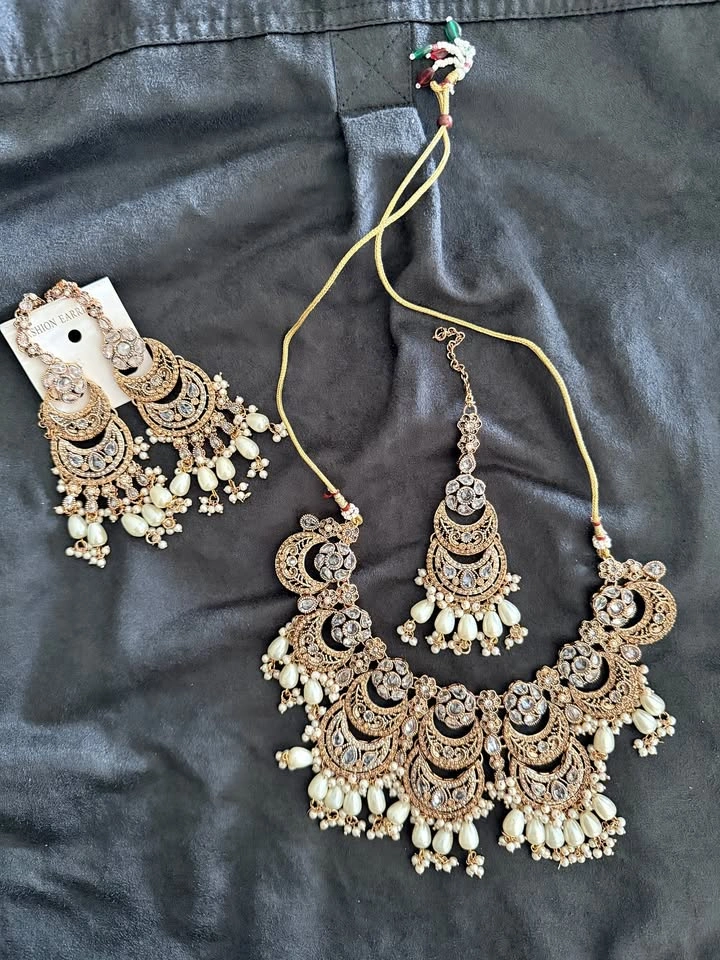 Gold & Pearl Jewelry Set for Bride/Wedding - photo 2