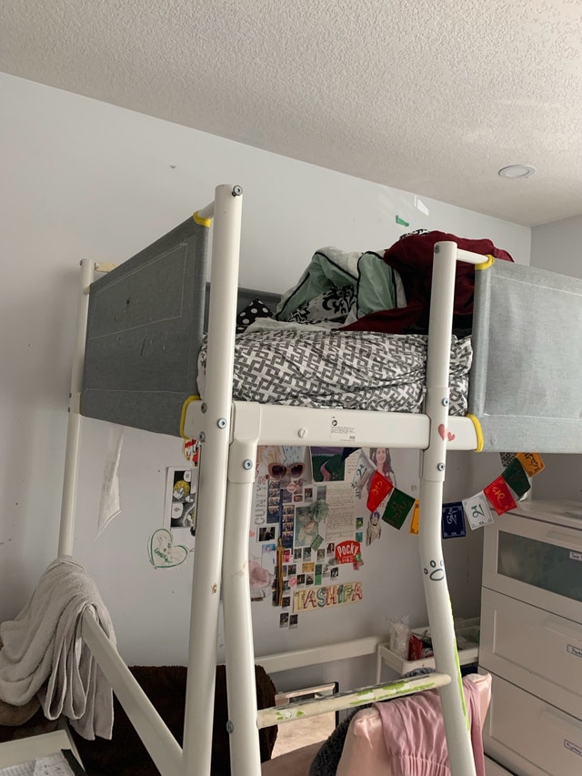 Kids single loft bed frame - photo 3