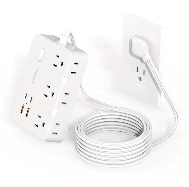 Flat plug power station with 4 USB ports - photo 2