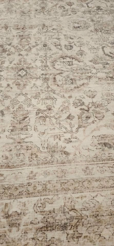 Area Rug 8X10 - photo 2
