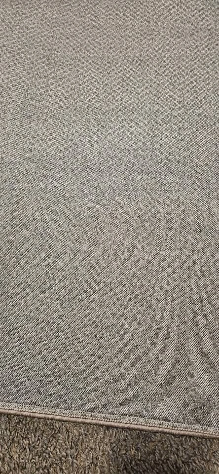 Area Rug 8X10 - photo 4