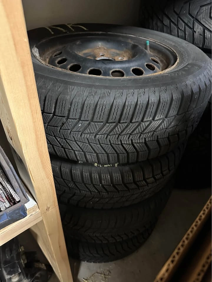 Continental Winter tires and steel rims 195/65/R15 5x112 - photo 2
