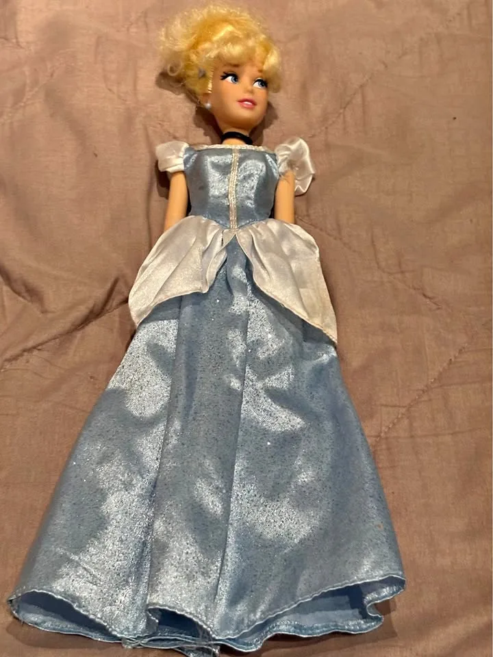 Cinderella Doll thumbnail