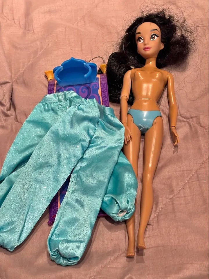 Disney Jasmine Doll thumbnail