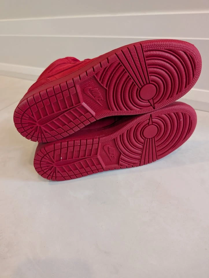 Air Jordan 1 Retro High BG Red Suede Youth 5Y / Women’s 6.5 - photo 5