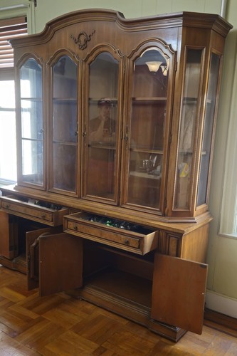 1970s Provincial Walnut Lighted Breakfront China Cabinet - photo 2