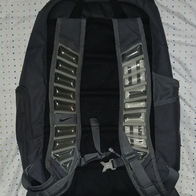 Nike Large Grey Backpack Zip Closure Padded Adjustable Straps - photo 3