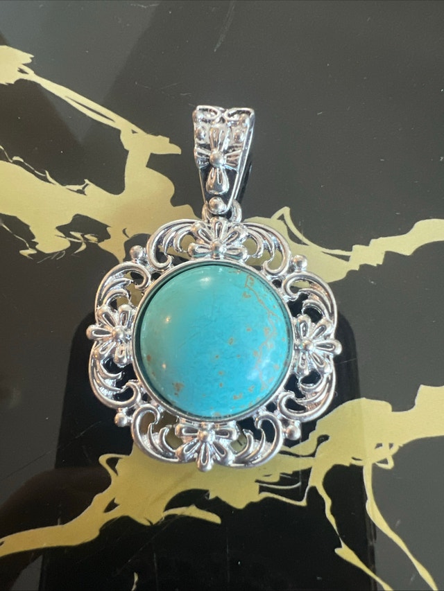 Turquoise Filigree Pendant - photo 2