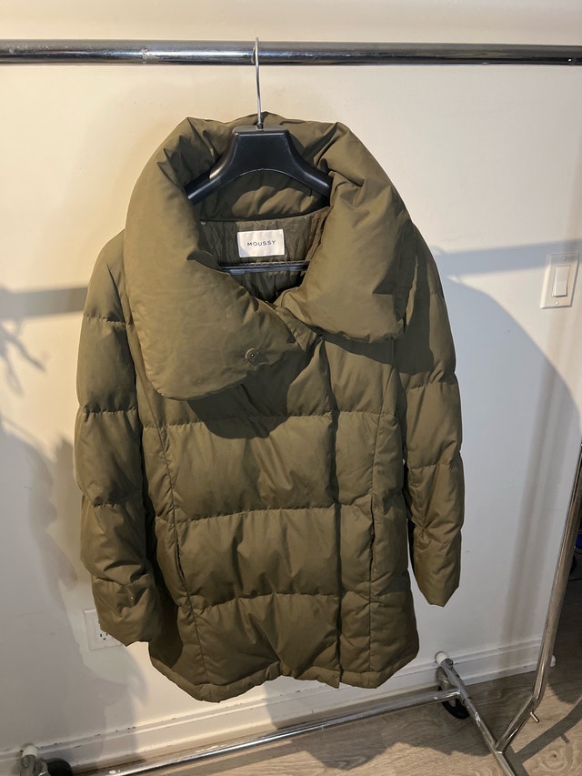 MOUSSY Puffer Jacket