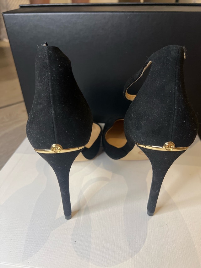 Michael Kors Suede Heels - photo 2