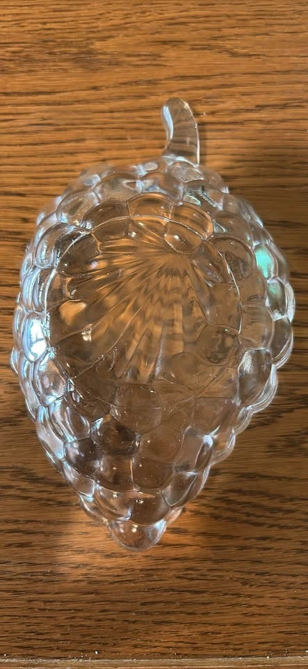 Vintage Anchor Hocking Grape Dish - photo 3