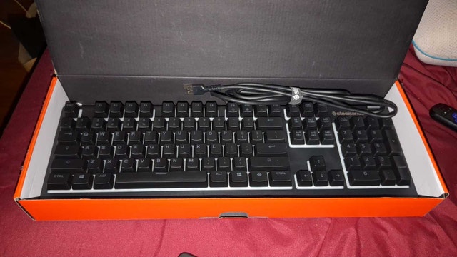 STEELSERIES APEX 3 - photo 3