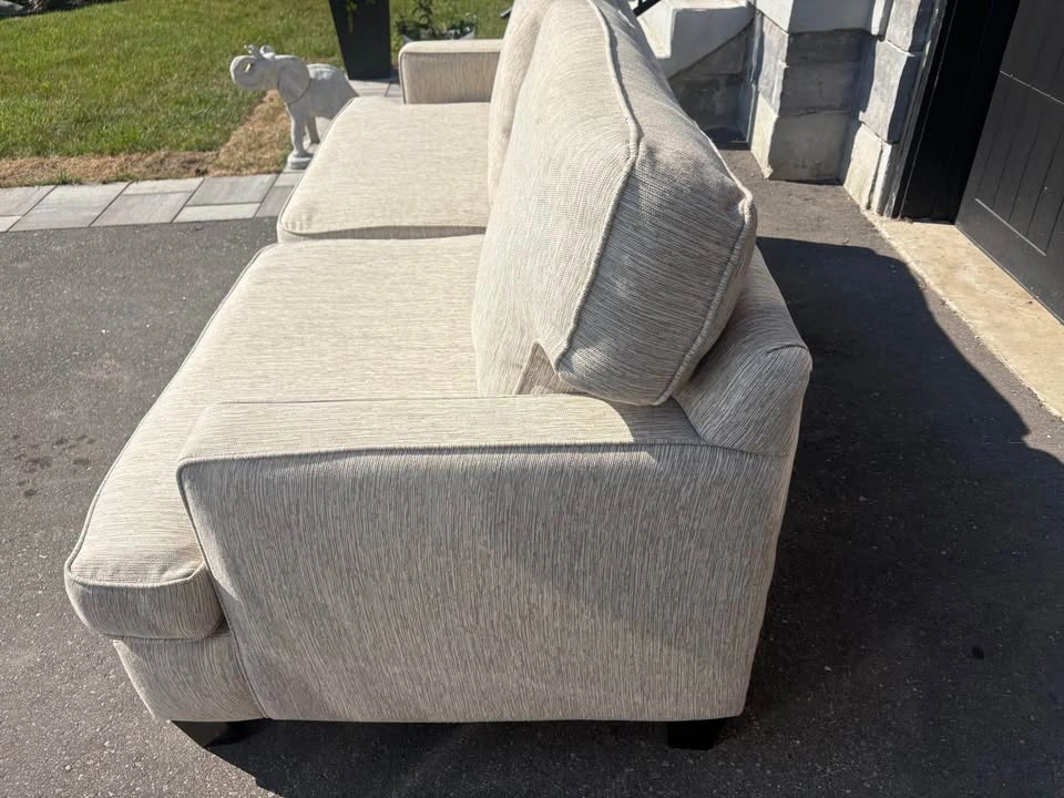 Large 2 Seater Love seat Sofa - photo 4
