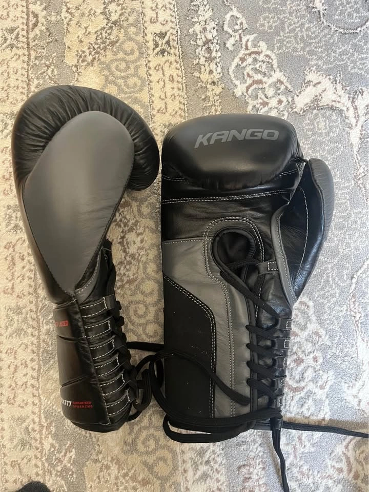 16 oz Boxing Gloves - photo 2