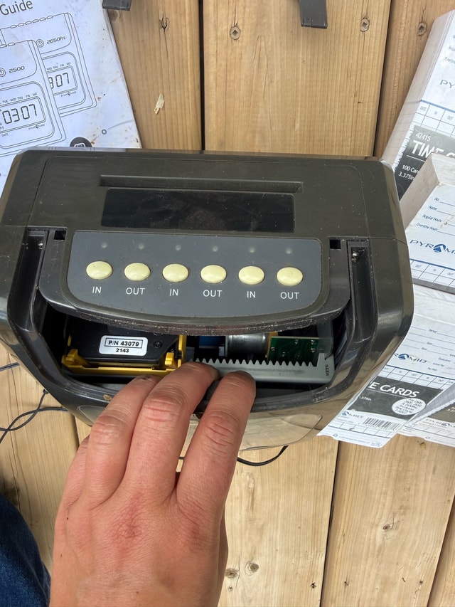 Pyramid 2650Pro Time Clock - photo 3