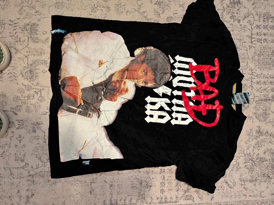 Graphic T-shirts