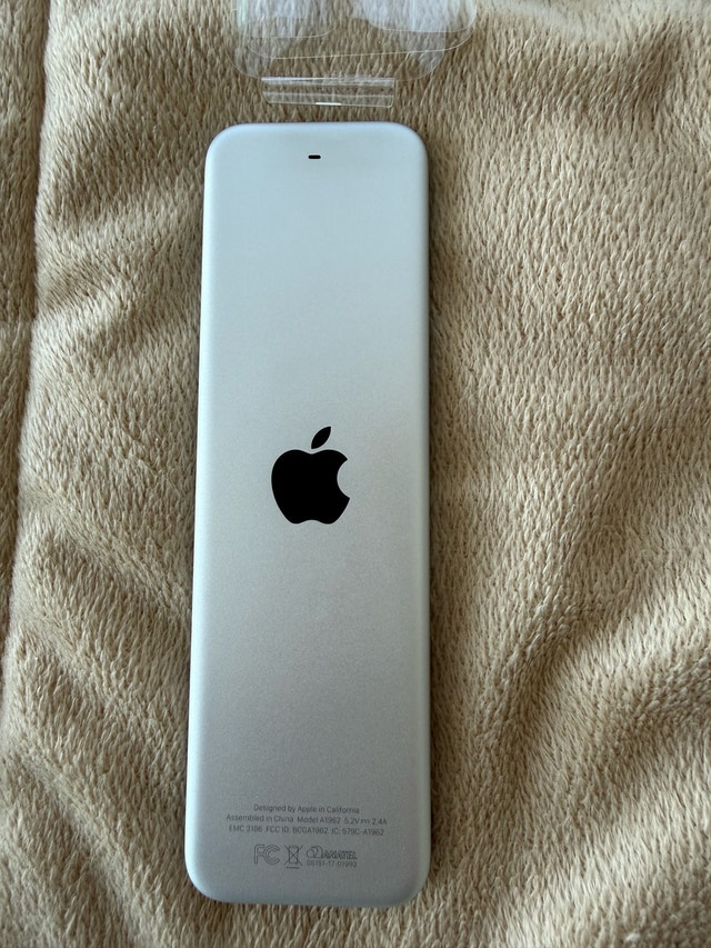 Apple TV Siri Remote - photo 3
