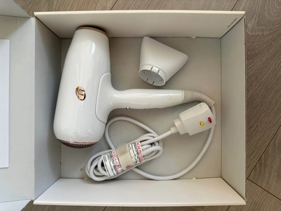 T3 Featherweight 3i Ionic Hair Dryer - photo 2