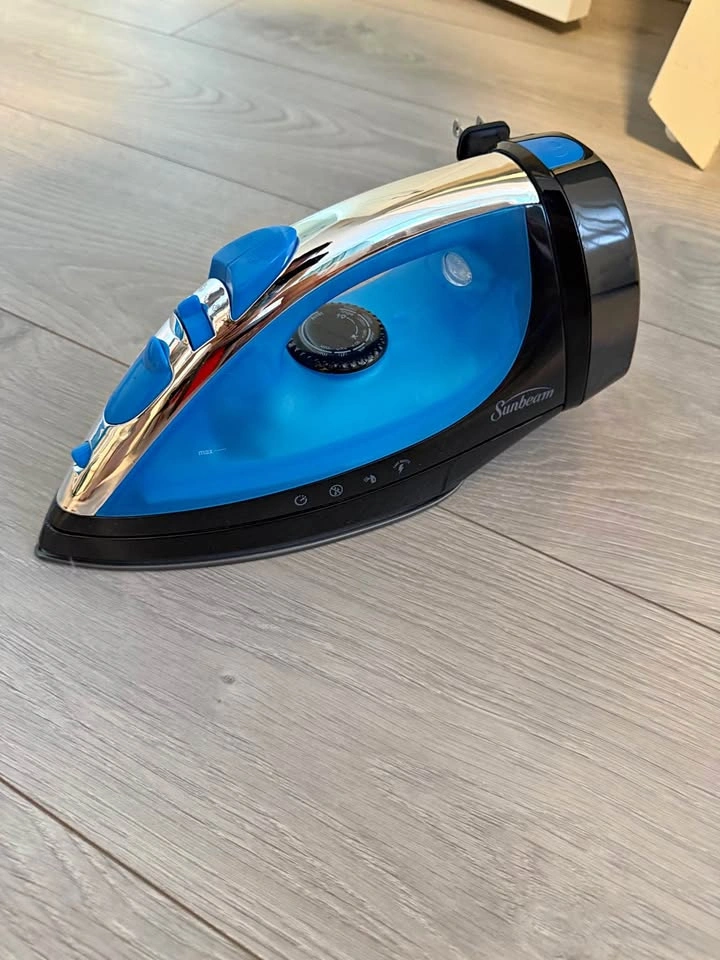 Sunbeam Steam Iron