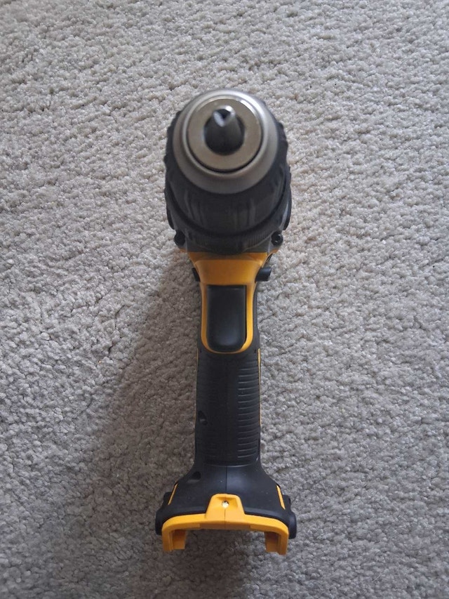 Dewalt 12V Drill - photo 5