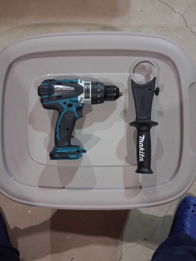 Makita Hammer Drill - photo 2