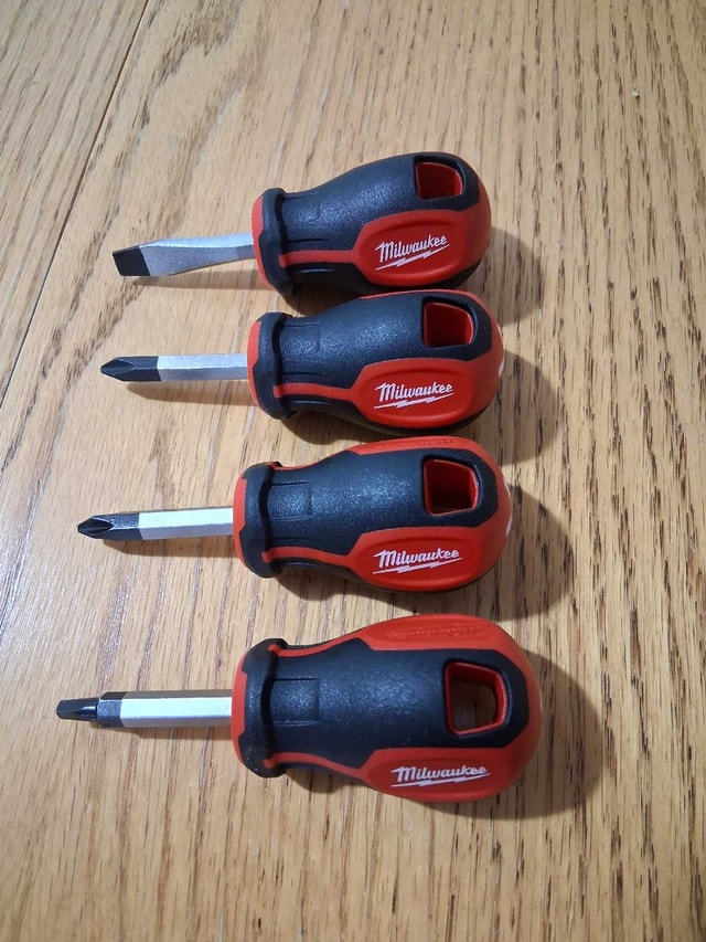 Milwaukee Screwdrivers
