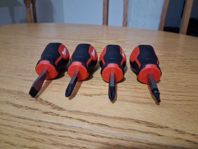 Milwaukee Screwdrivers - photo 2