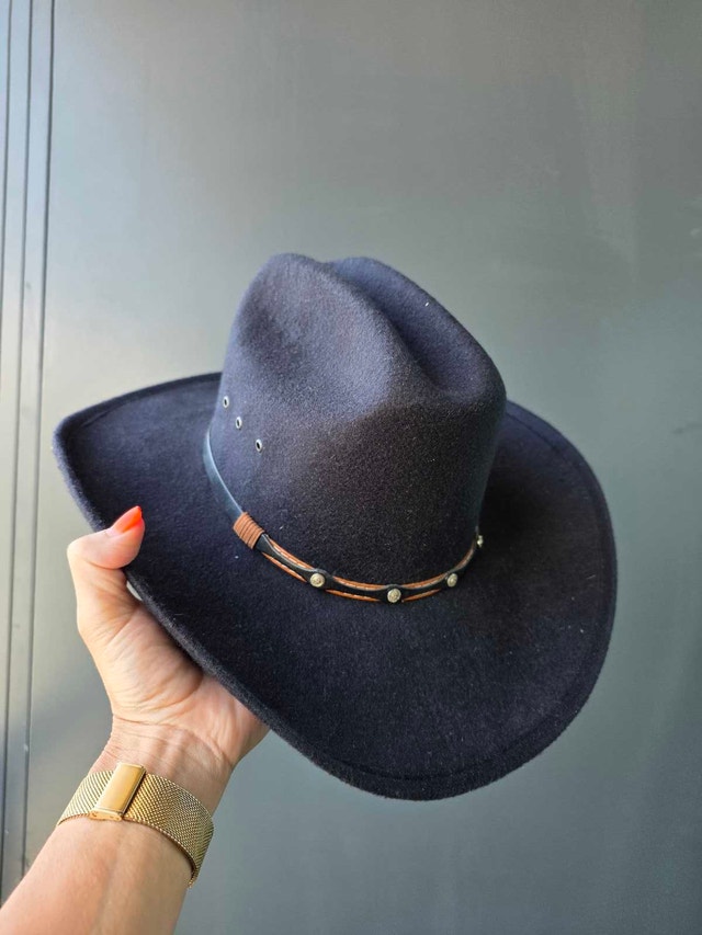 Black Cowboy hat size S/M - photo 2