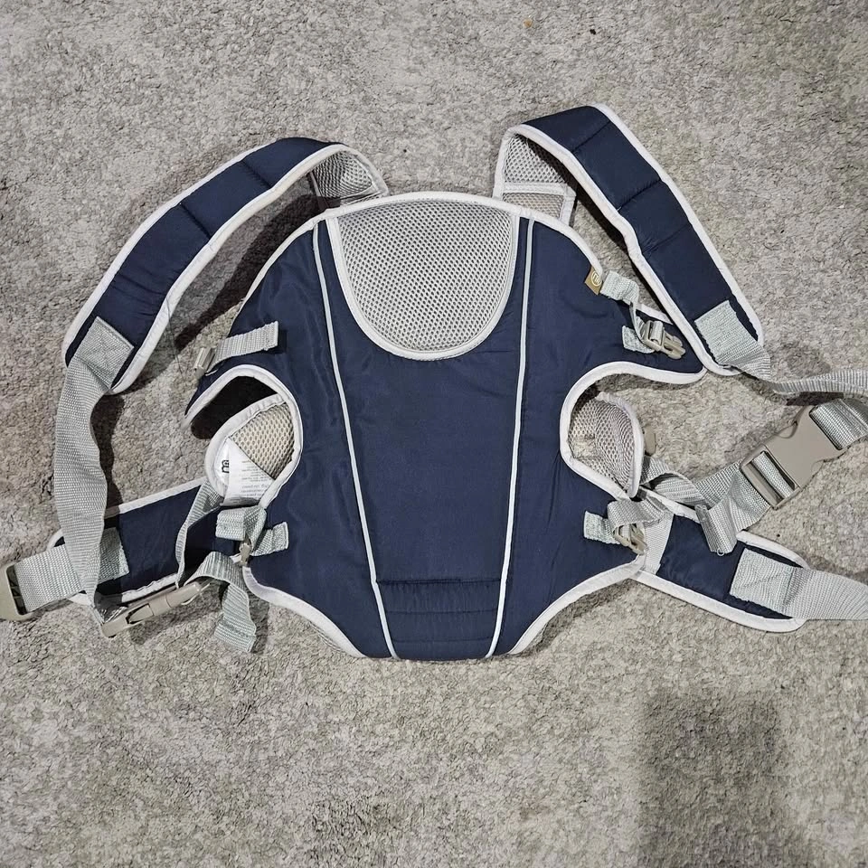 Baby Carrier - photo 2