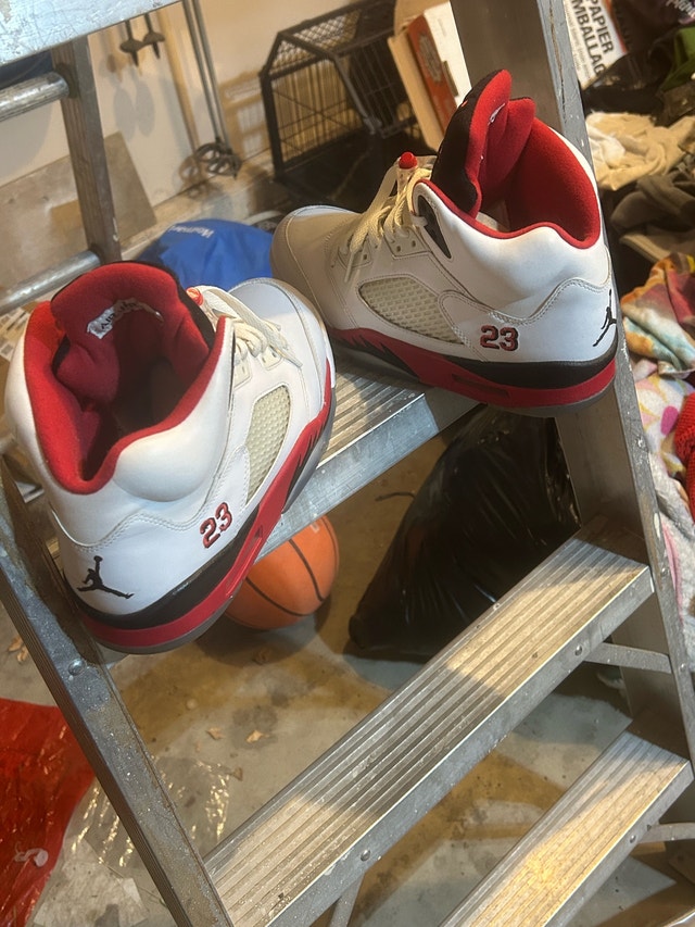 Nike Jordan 5 Retro Sneakers - photo 4