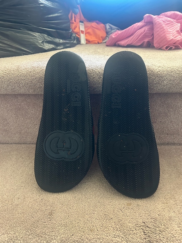 GUCCI unisex interlocking slide ons - photo 2
