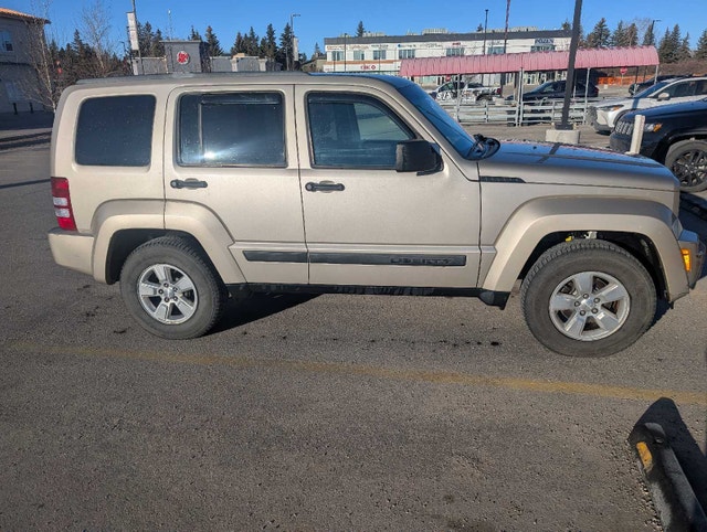 2011 Jeep Liberty - photo 3
