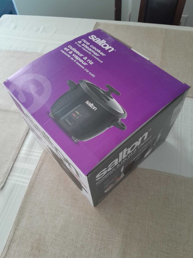 Salton Rice Cooker - New