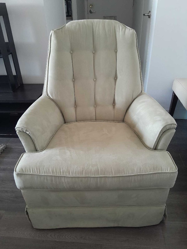 La-Z-Boy Accent Chair