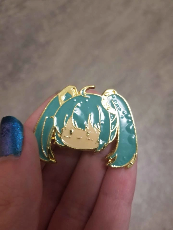 Hatsune Miku Pin - photo 3