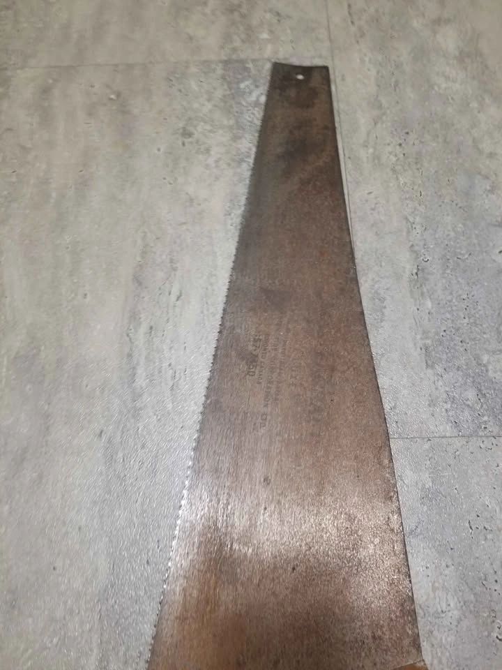 Vintage Hand Saw - photo 4