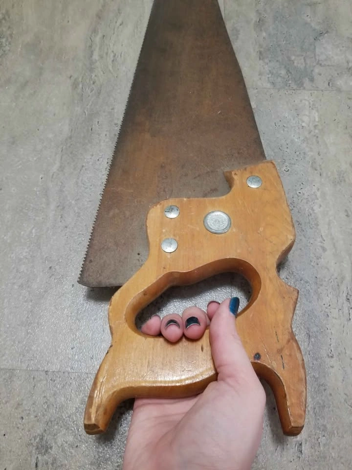 Vintage Hand Saw - photo 5