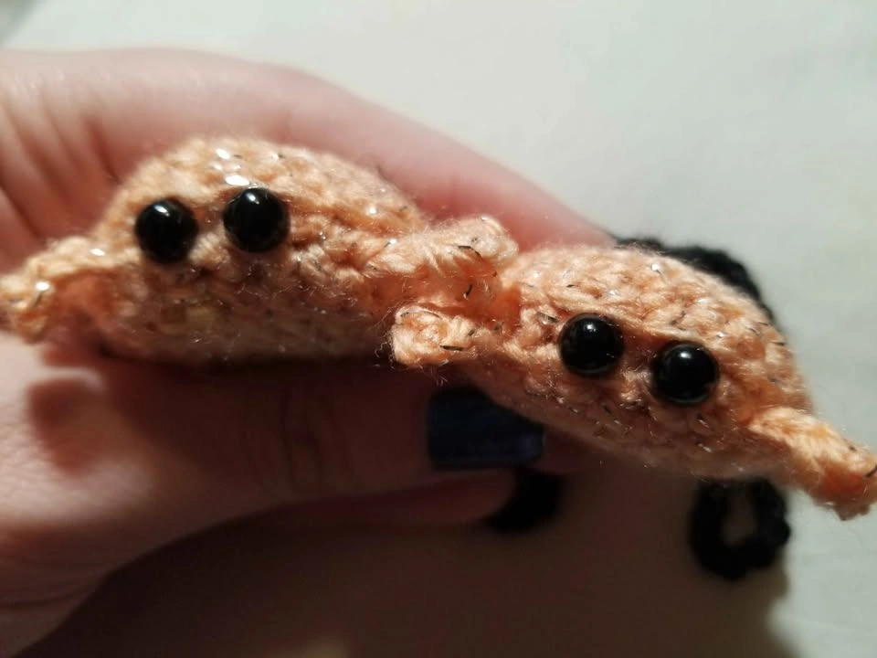3 Crab Crochet Keychains Star - photo 3