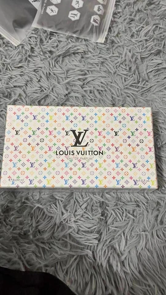LV cologne