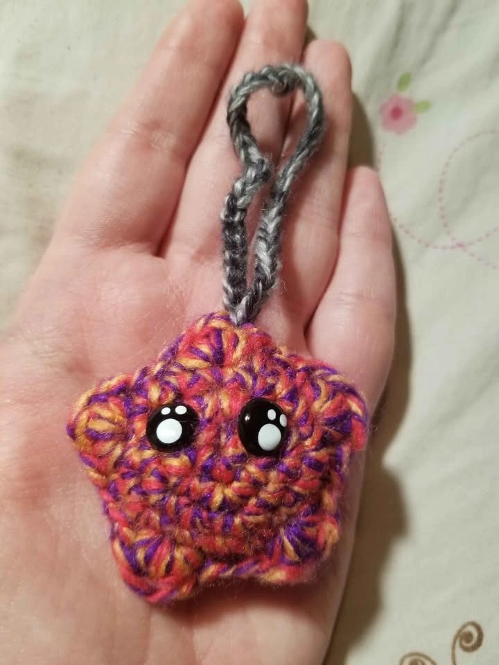 Crochet Star Keychains All for $5 - photo 3