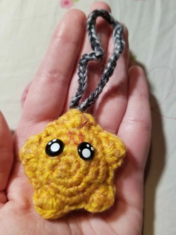 Crochet Star Keychains All for $5 - photo 5