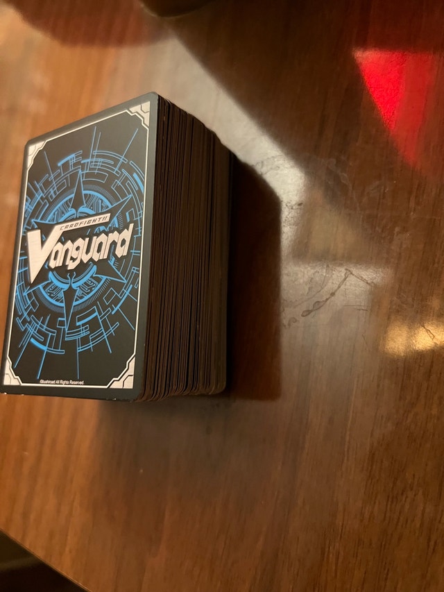 99 Vanguard Cards Good to mint condition