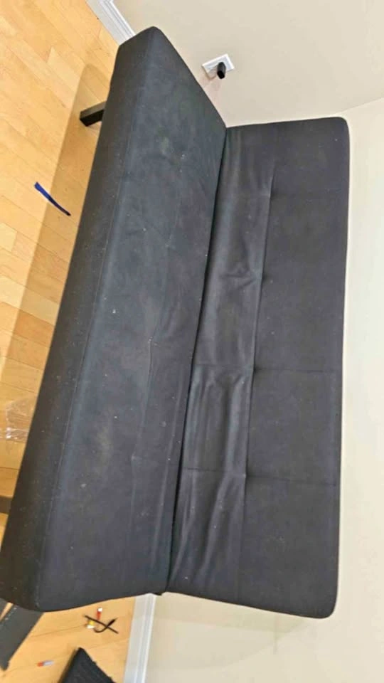 Portable futon couch/bed