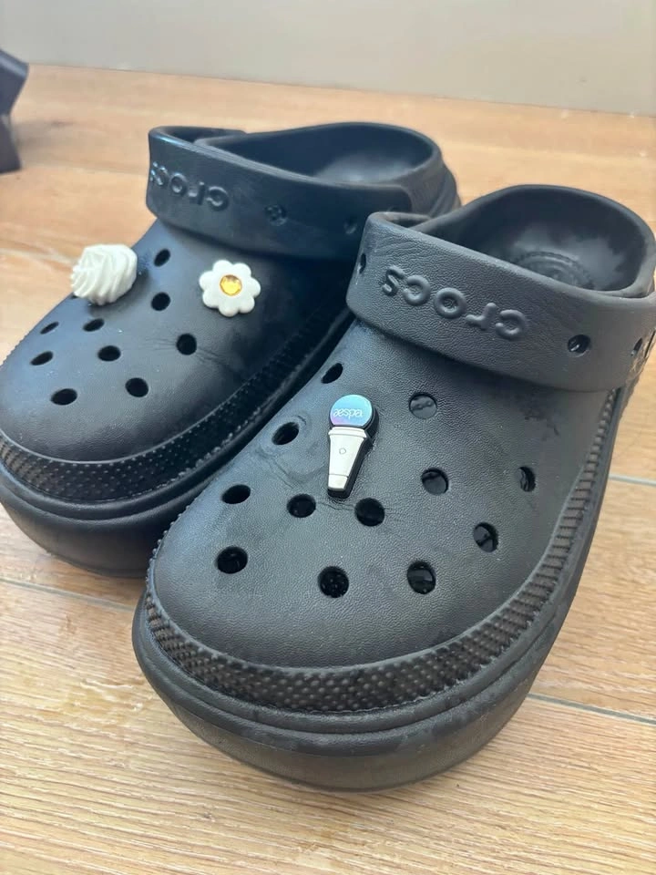 Crocs Black Platform Clogs with Jibbitz