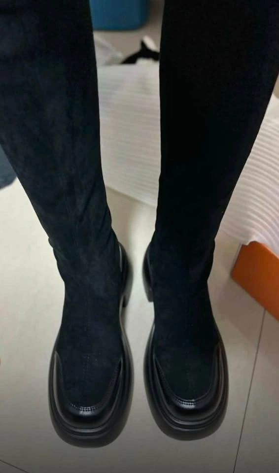 Black over-the-knee boots chunky sole - photo 3