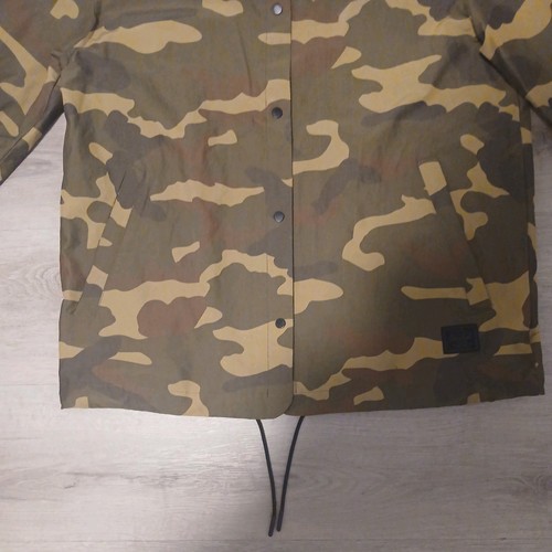 Herschel Supply Co. Camo Women's Large Jacket - photo 3